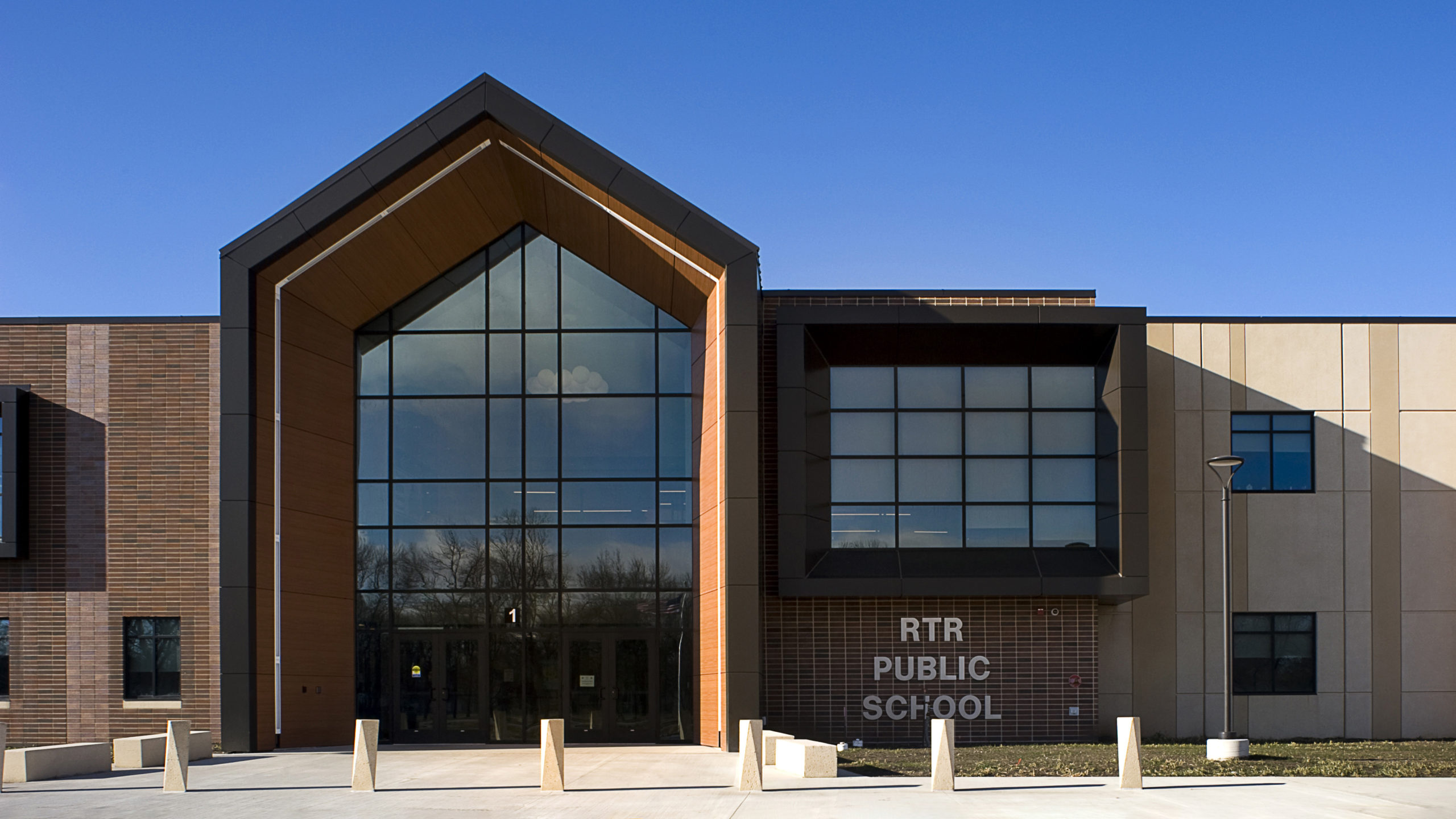Russell Tyler Ruthton School CoOp Architecture